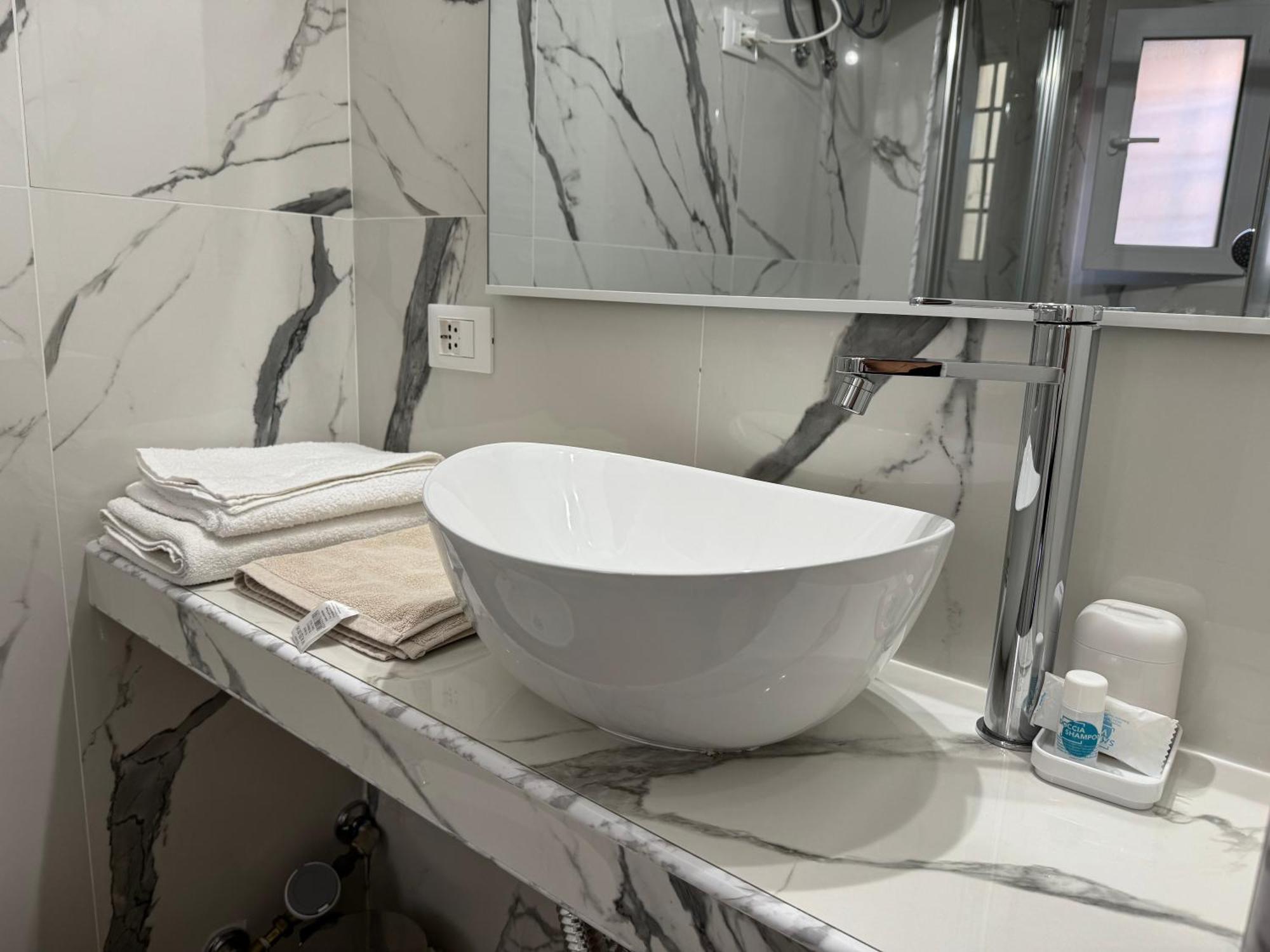 La Casina A Porta Castiglione Apartment โบโลญญา ภายนอก รูปภาพ
